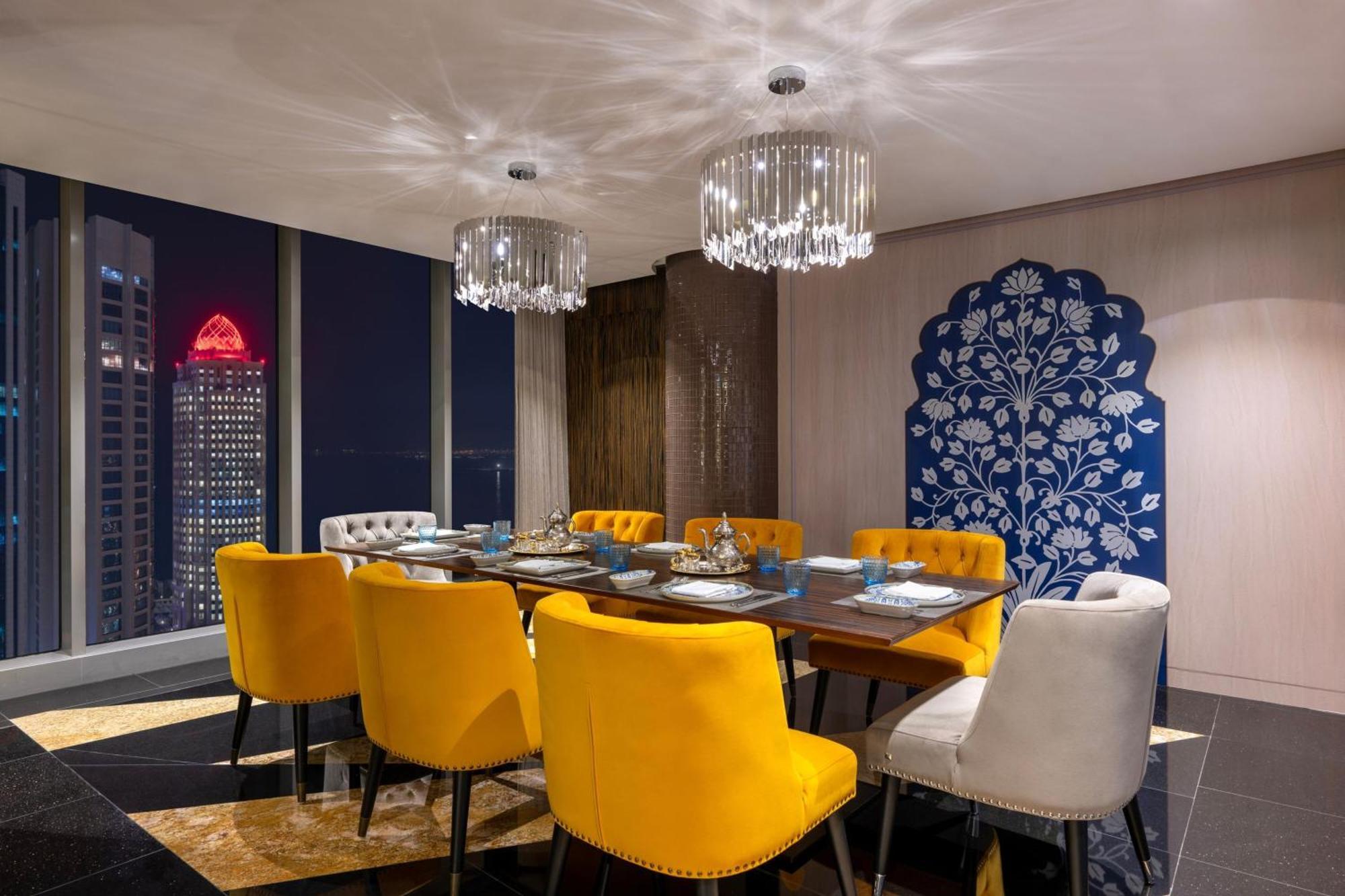 Le Meridien City Center Доха Екстериор снимка