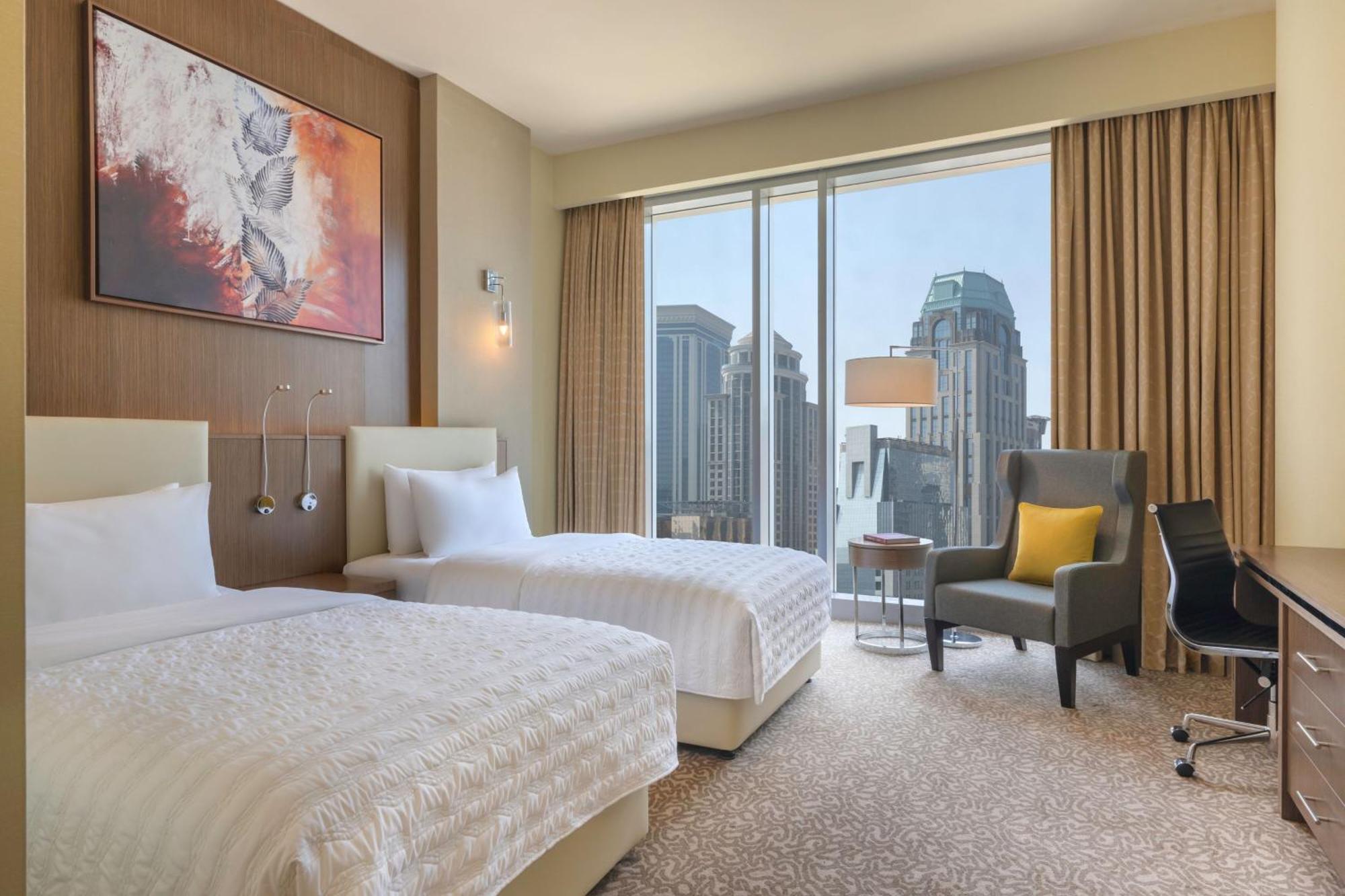 Le Meridien City Center Доха Екстериор снимка