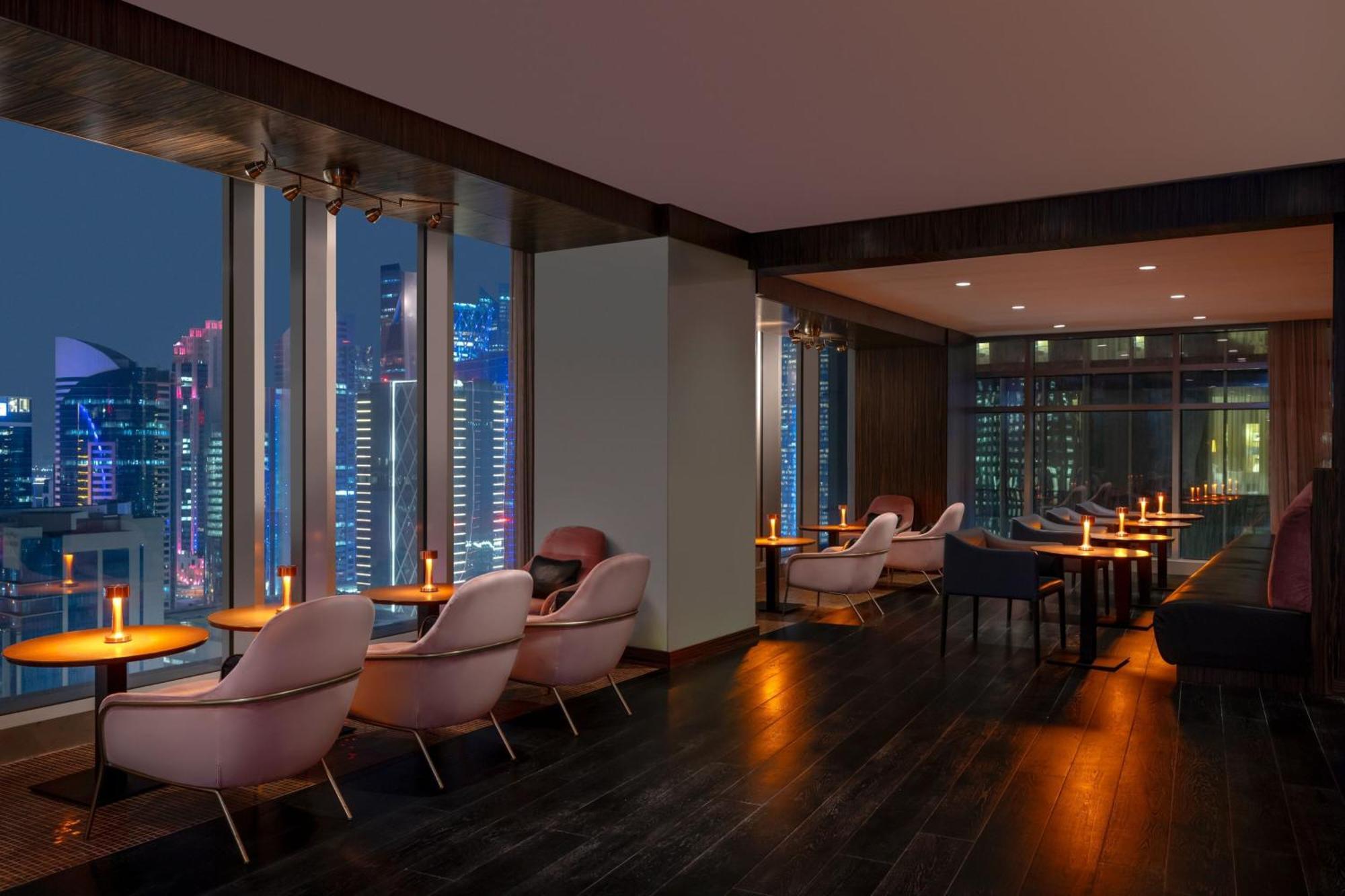 Le Meridien City Center Доха Екстериор снимка