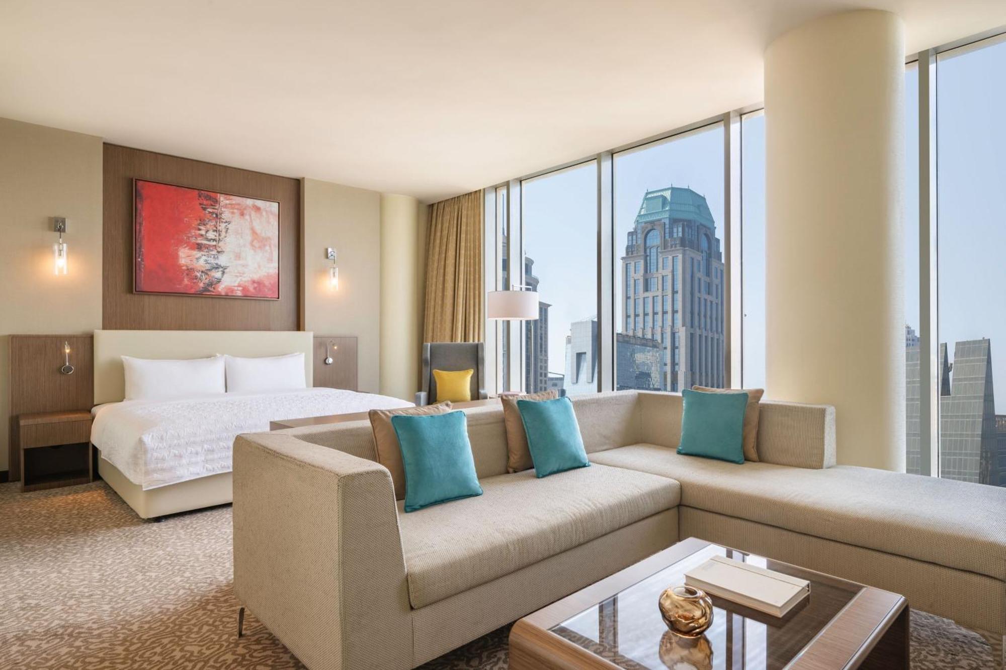 Le Meridien City Center Доха Екстериор снимка